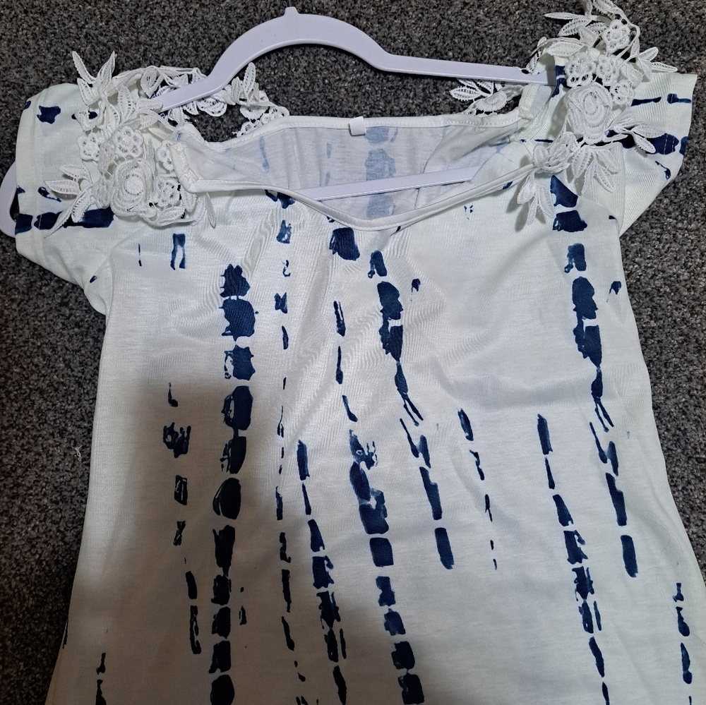 Elegant White and Blue Blouse with Floral Lace